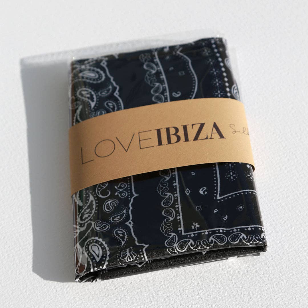 Foulard bandana en satin noir