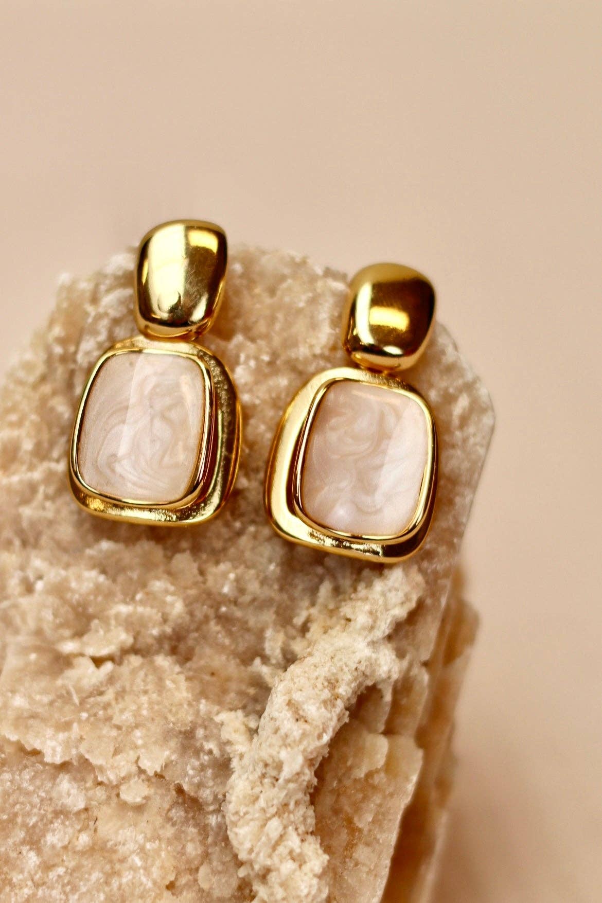 Boucles d’oreilles Petits oracles en acier inoxydable – photo 2 – Miss Cappuccino