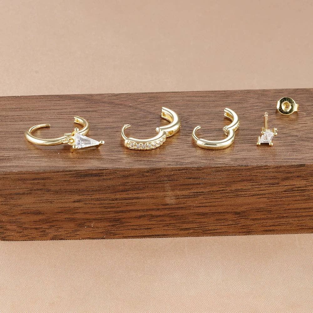 Ensemble 4 Bijoux d’Oreilles Blanc & Or – Lexi