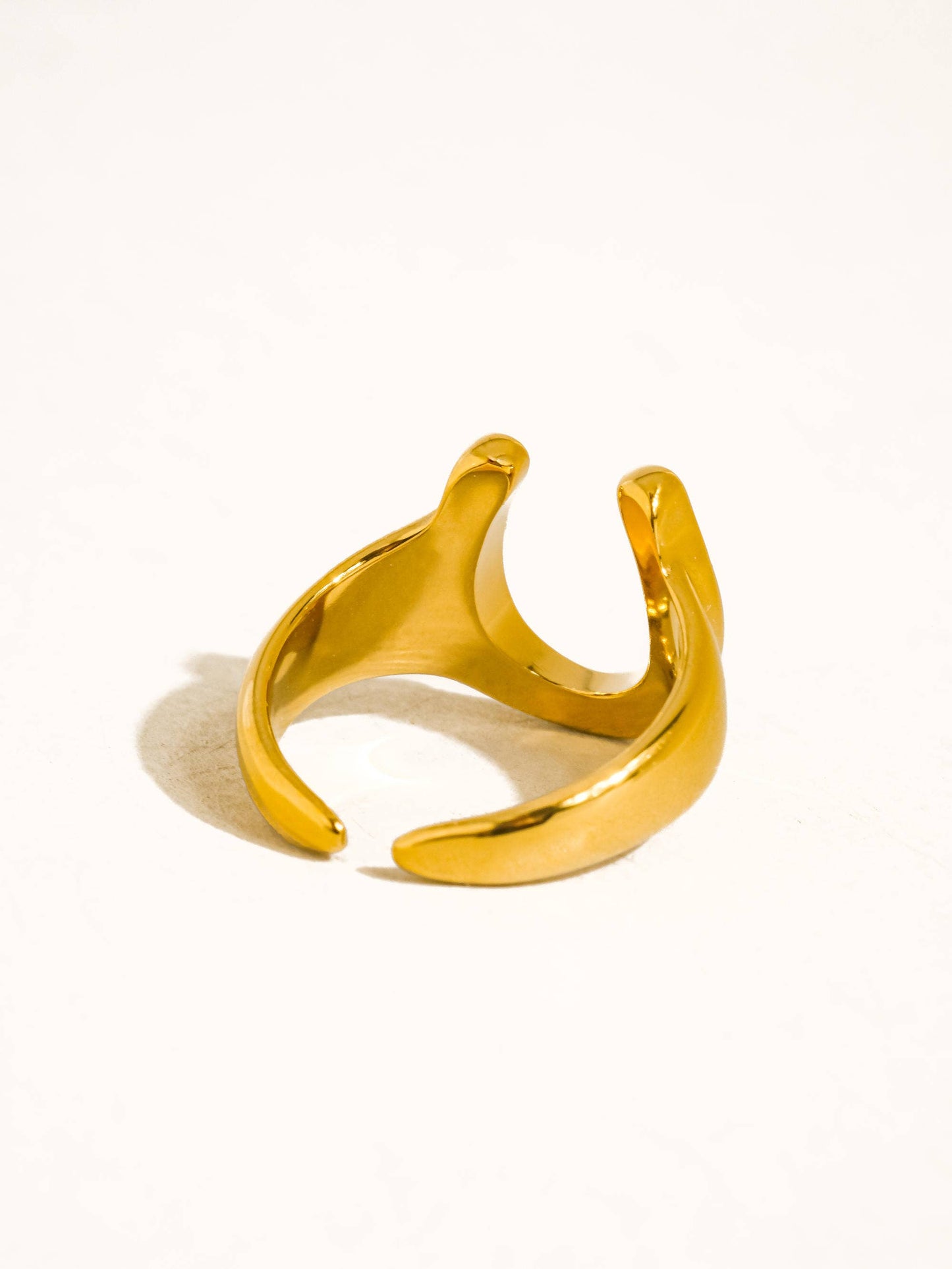 Bague Fer à Cheval en plaquée Or 18carats avec Zircon Cubique: Or jaune