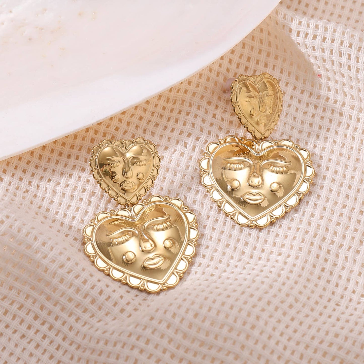 Heart earrings