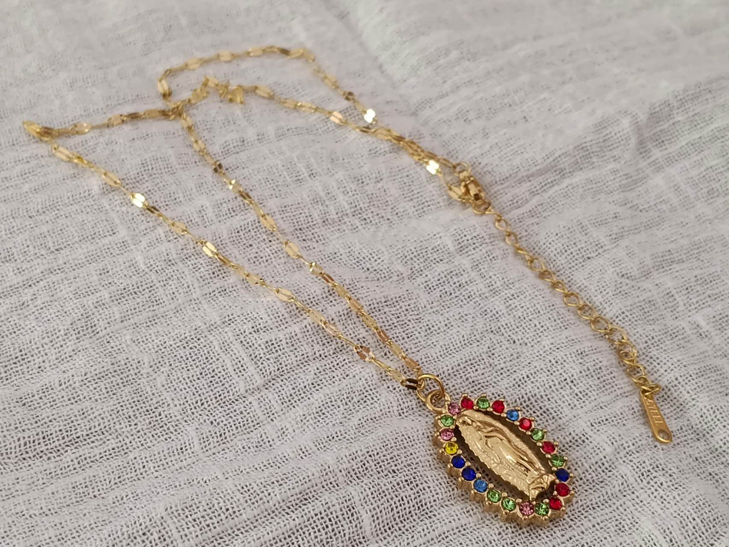 Collier médaille Vierge