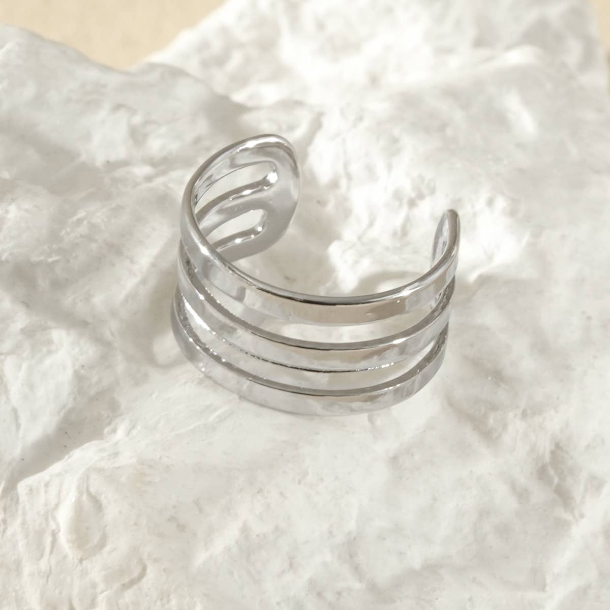 Bijou d'oreille Earcuff argentée 3 branches lisses