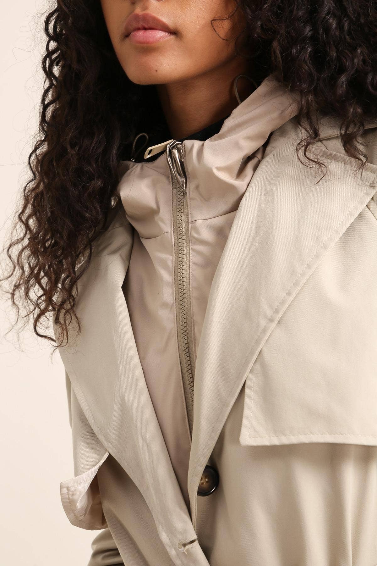 Capuche doudoune imperméable réversible : Acier – photo 3 – Miss Cappuccino