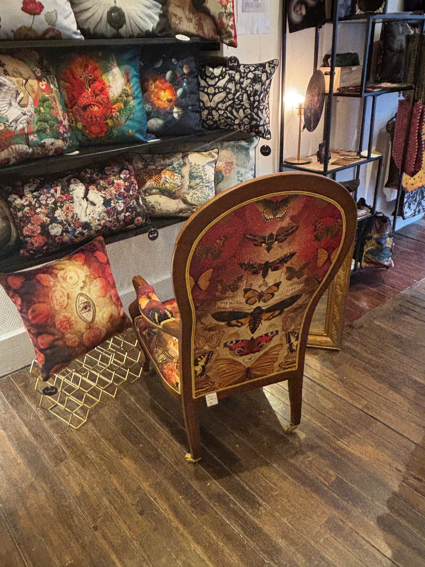 Fauteuil Voltaire « Le voyage Papillons » – Pièce Unique