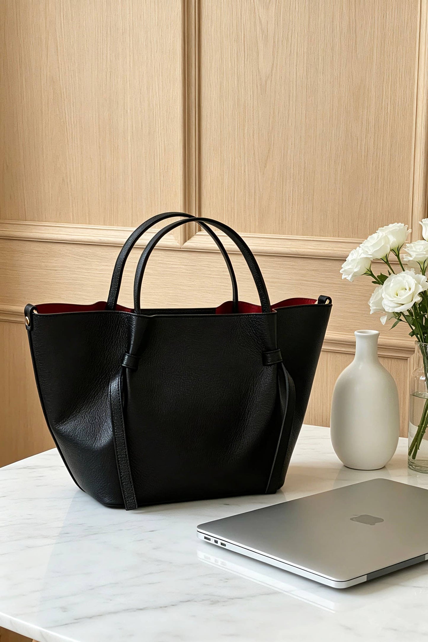 Sac à main en cuir grainé noir – Porté épaule avec pochette