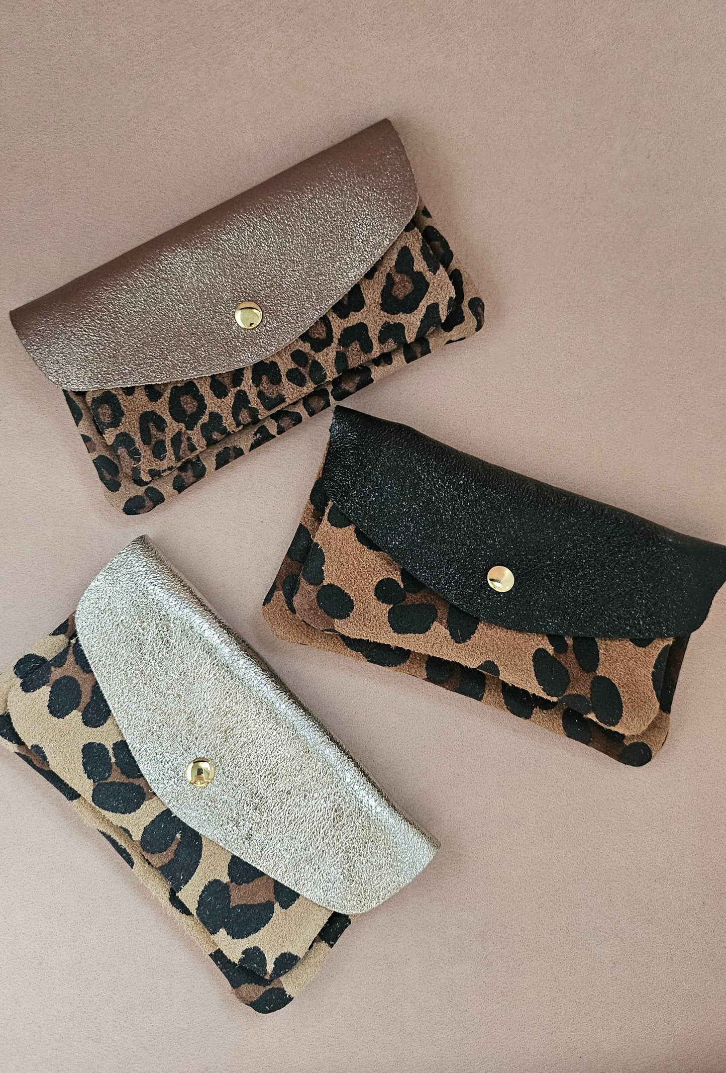 Pochette cuir double poches léopard: Platine/jaguard