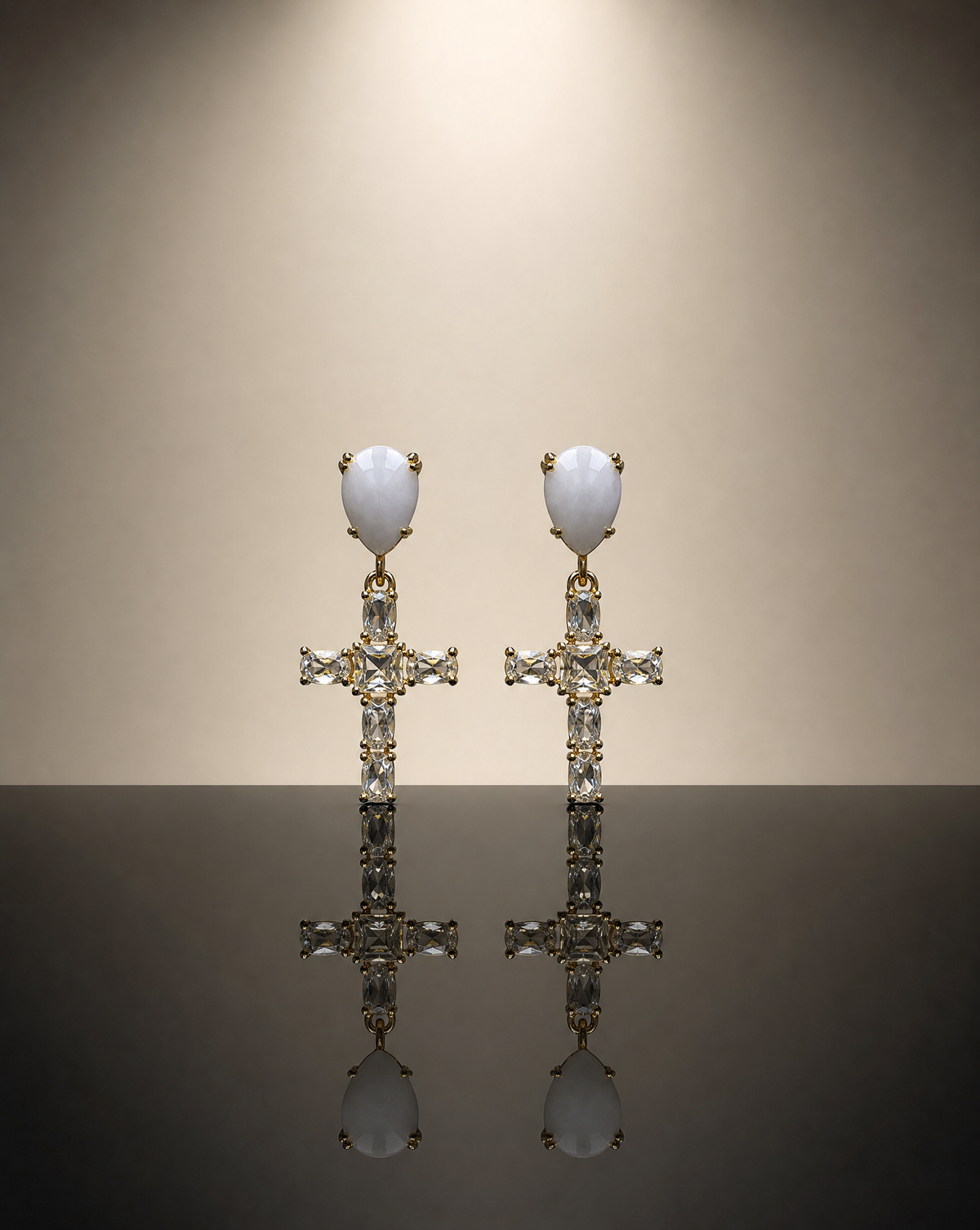 Boucles d'oreilles en pierres précieuses — Quartz et zircone cubique – photo 2 – Miss Cappuccino