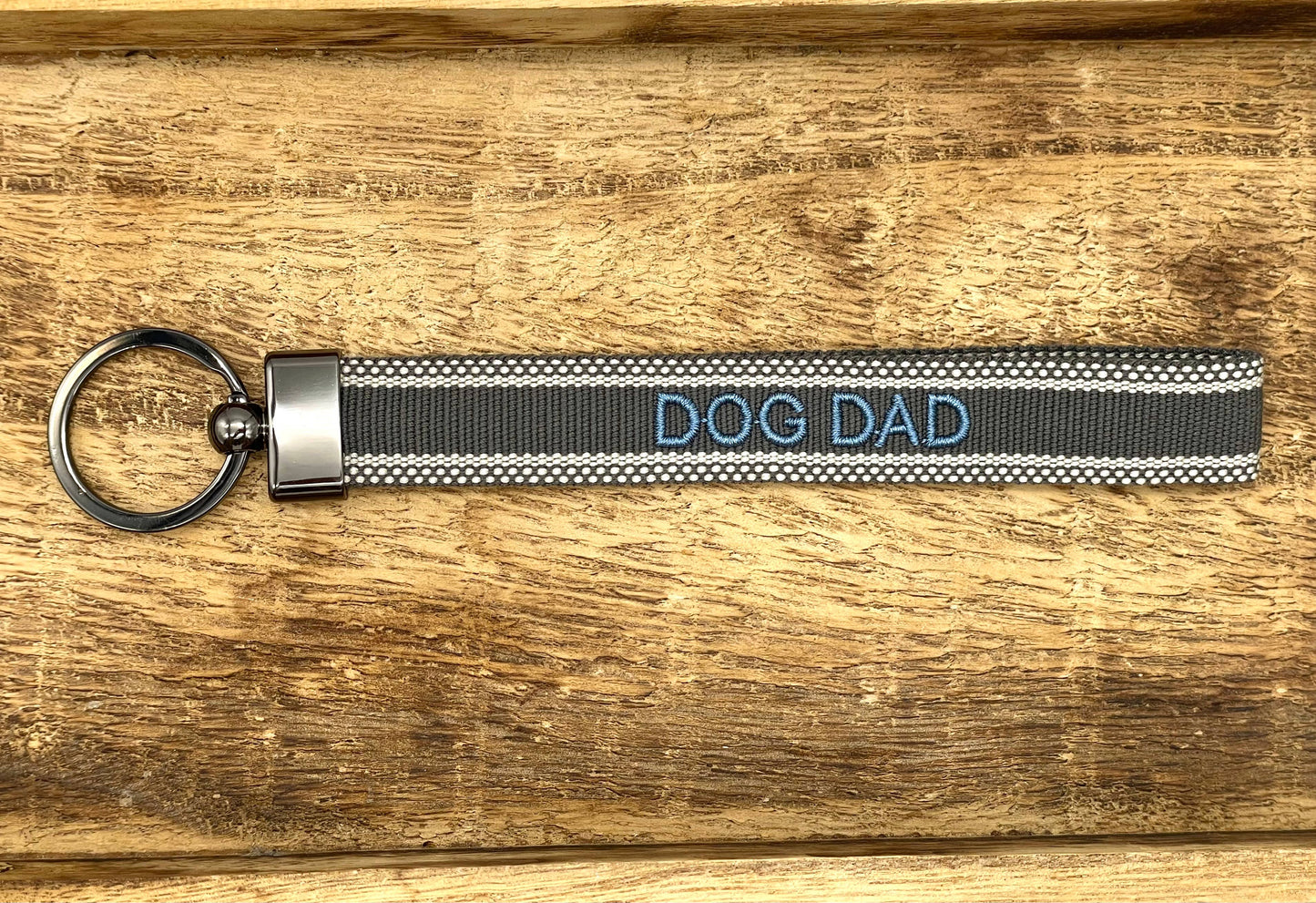 Porte-clés brodé tissé DOG DAD