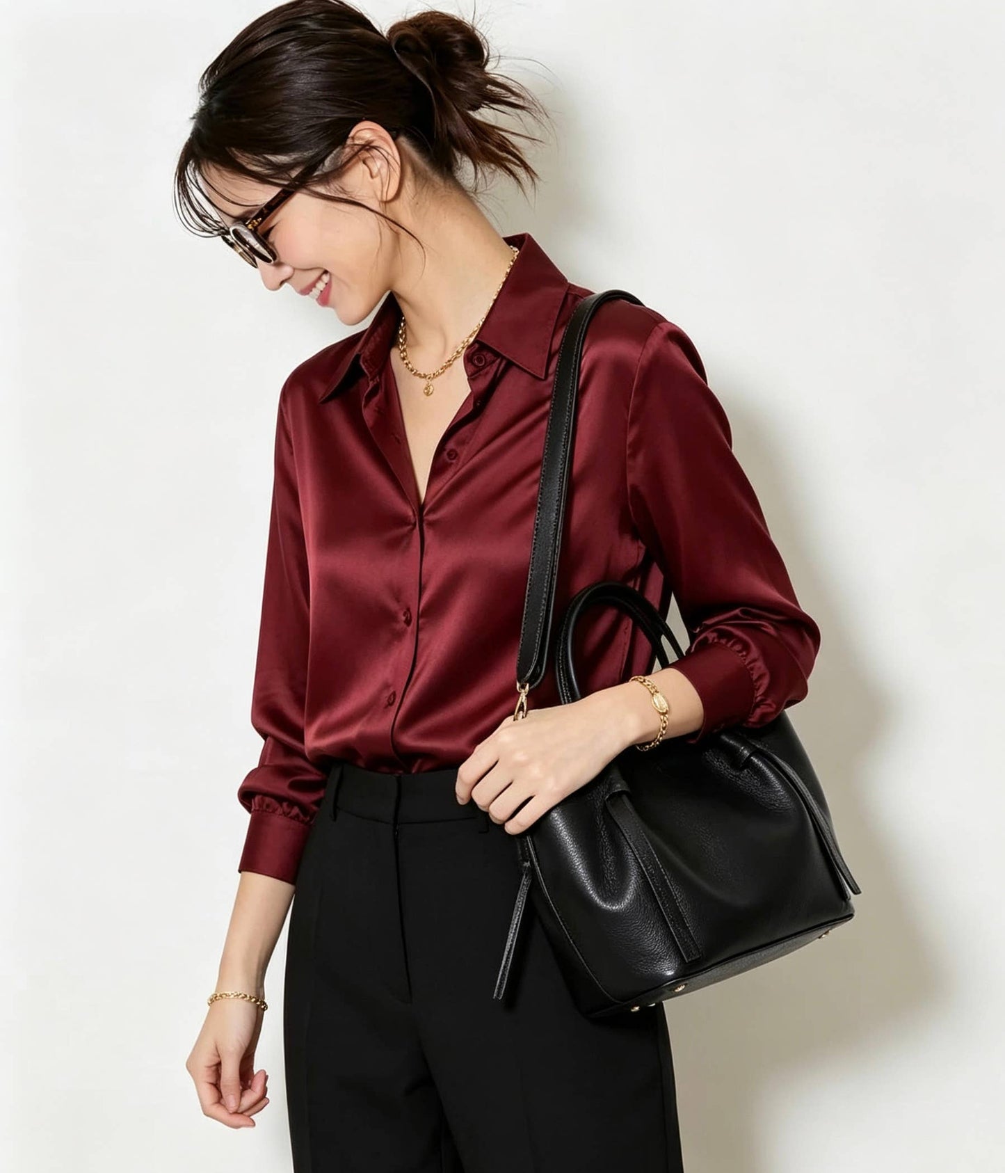Sac à main en cuir grainé noir – Porté épaule avec pochette