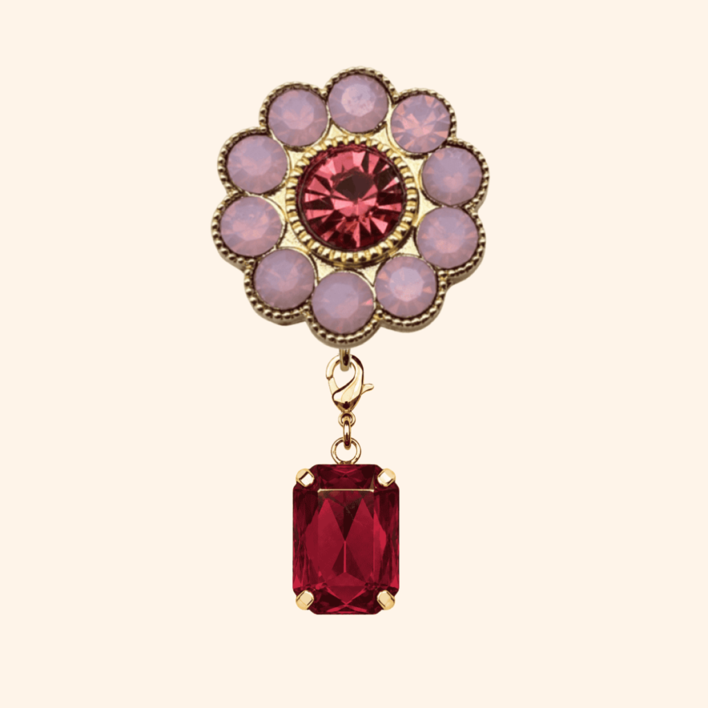 Bijou de bouton fleur de fraisier rose & sa Pampille Cabochon Rouge Grenat