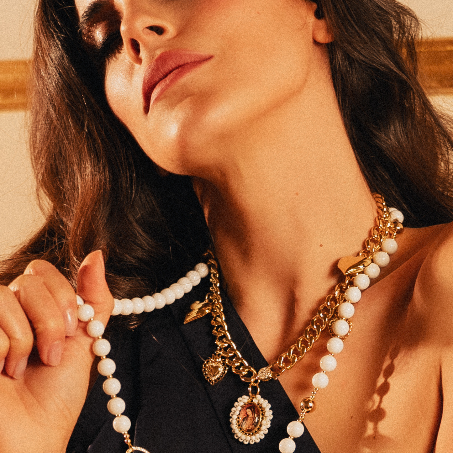 Collier Ras-du-Cou Vierge et Cœurs | Chaîne Épaisse Plaquée Or 18K