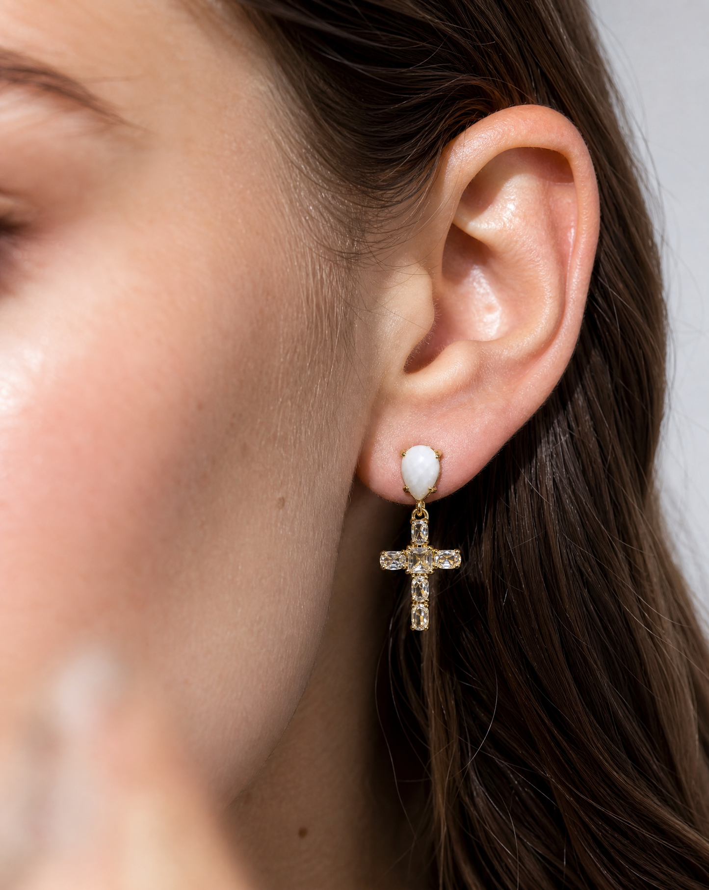 Boucles d'oreilles en pierres précieuses — Quartz et zircone cubique