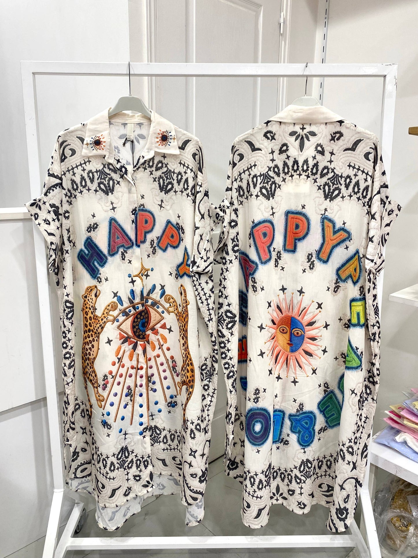 ROBE HAPPY