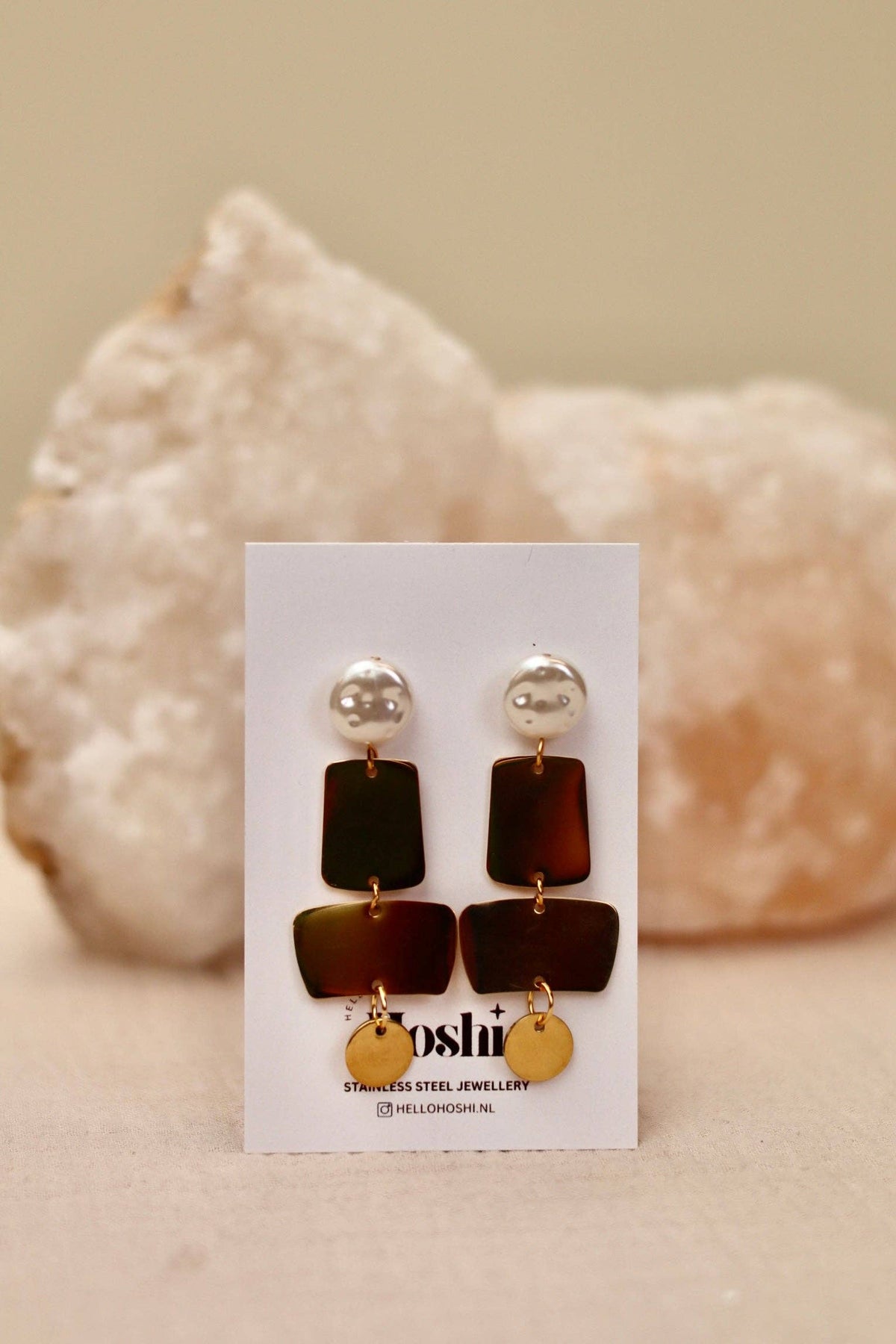 Boucles d’oreilles en acier inoxydable Manifestez la magie – photo 1 – Miss Cappuccino