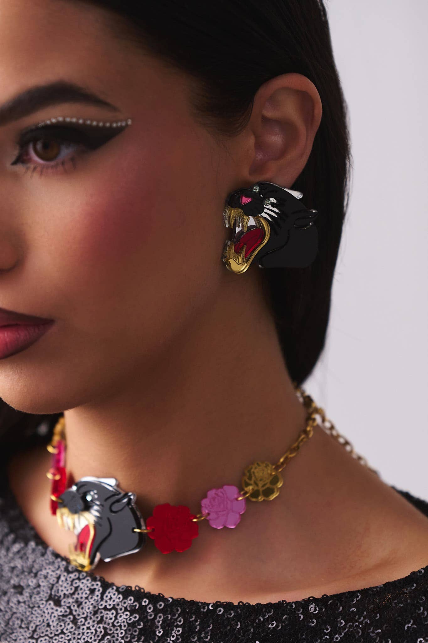 Boucles d’oreilles visage de panthère noir
