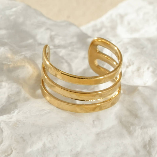 Bijou d'oreille Earcuff  dorée 3 branches lisses