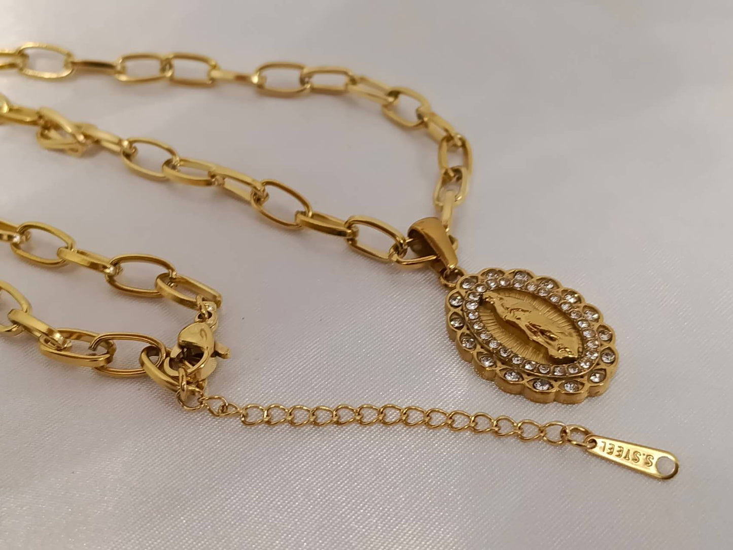 Collier Médaille vierge et chaîne épaisse en acier inoxydable PVD: Cadena+colgante