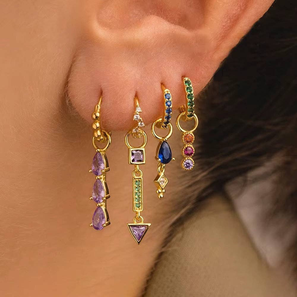 Tessa – Ensemble 4 Bijoux d’Oreilles Multicolores & Dorés