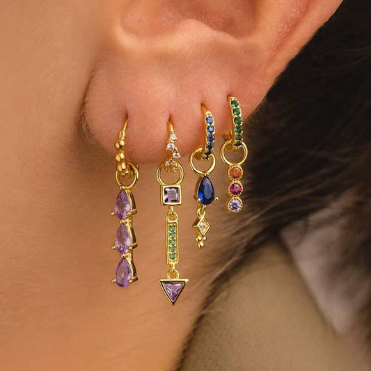 Tessa – Ensemble 4 Bijoux d’Oreilles Multicolores & Dorés