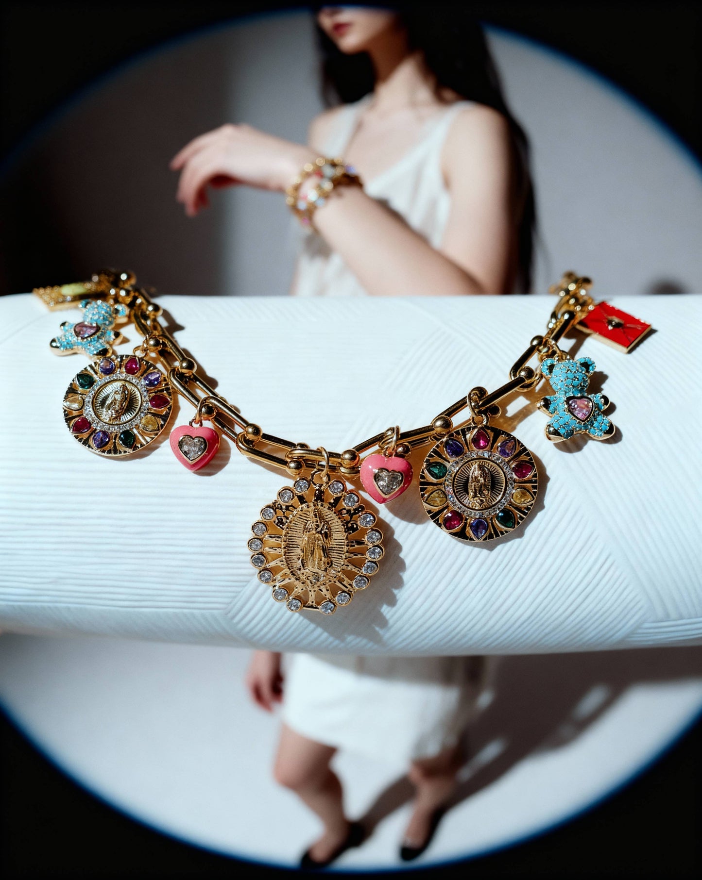 Collier statement catholique, collier à breloques, amulettes de protection: Individual